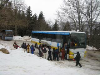 classes-bus-parking