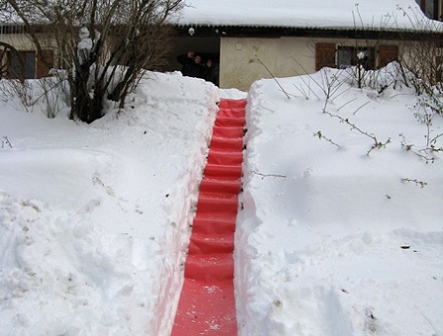 gite_escalier_rouge